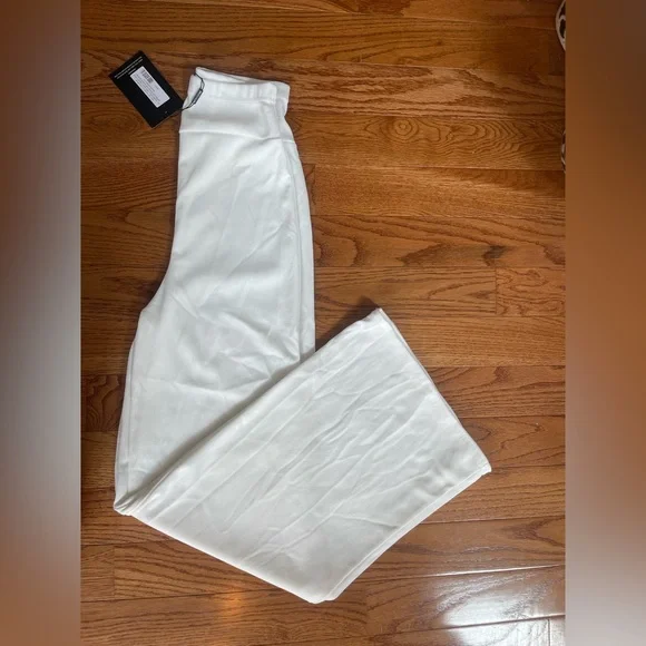 NWT Pretty Little Things Shape White Bandage Extreme‎ High Waist Wide Leg - Picture 6 of 6